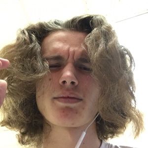 Meet your Posher, Chase